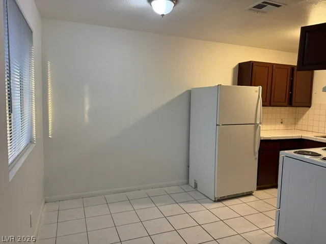 2553 Ellis, North Las Vegas, NV 89030