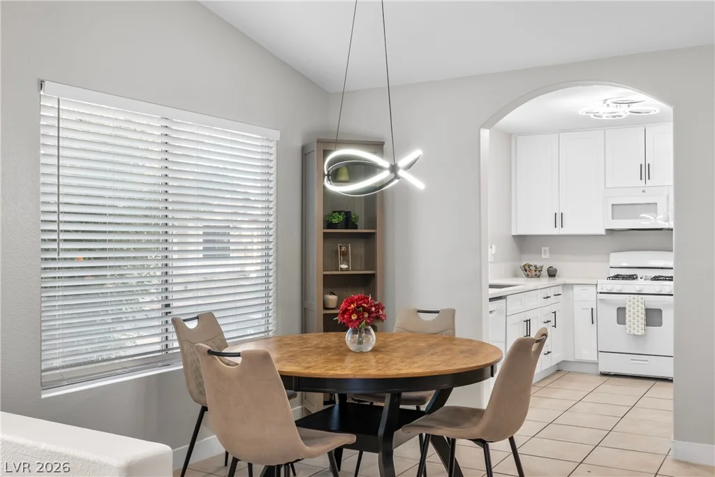2433 Cliffwood, Henderson, NV 89074