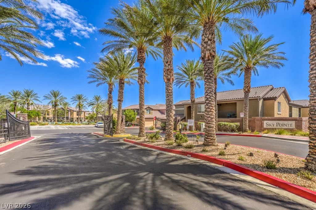 6868 Sky Pointe, Las Vegas, NV 89131
