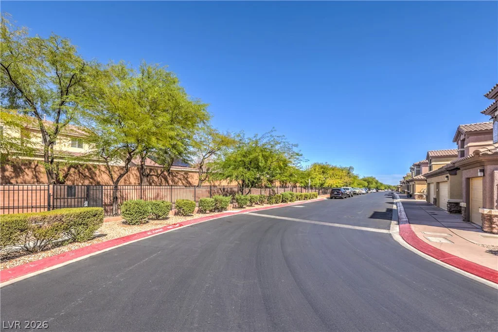 6868 Sky Pointe, Las Vegas, NV 89131