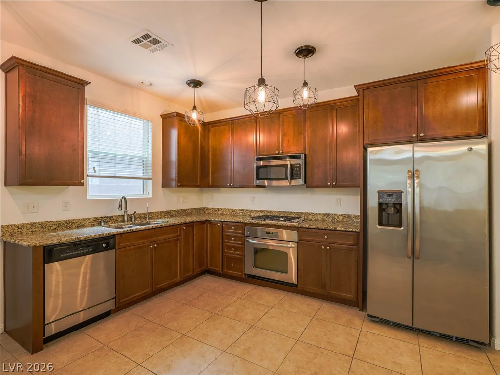 10623 Seasonable, Las Vegas, NV 89129