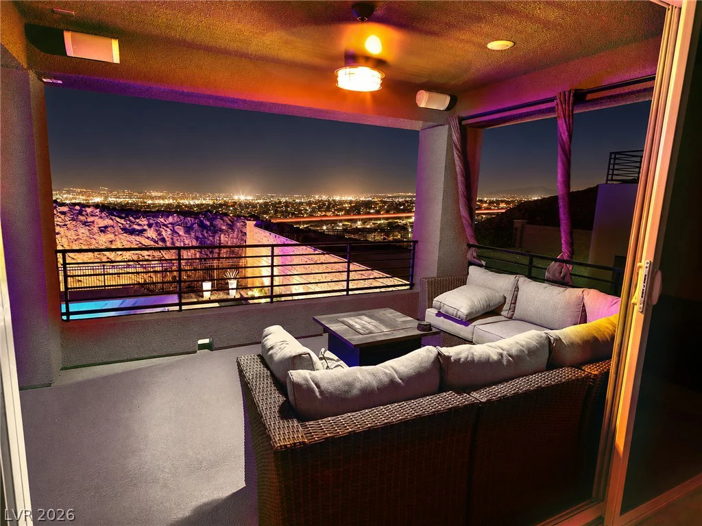 270 Shaded Canyon, Henderson, NV 89012