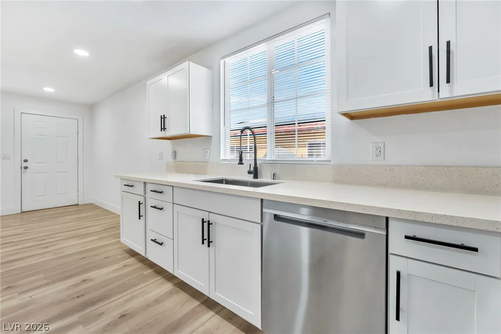 724 9th, Las Vegas, NV 89101
