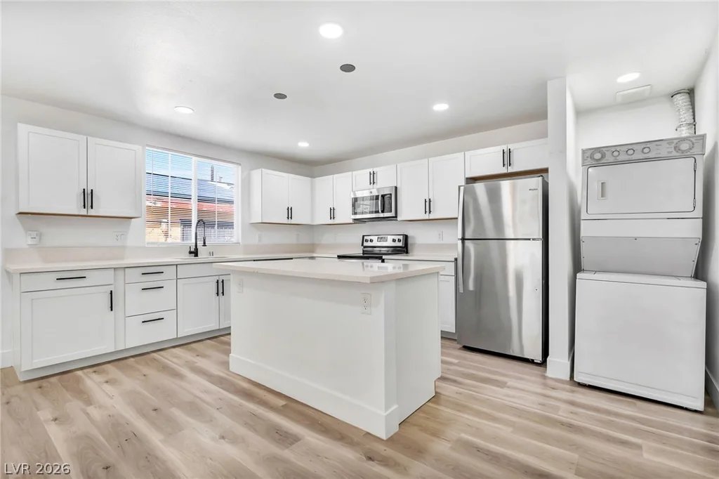 724 9th, Las Vegas, NV 89101
