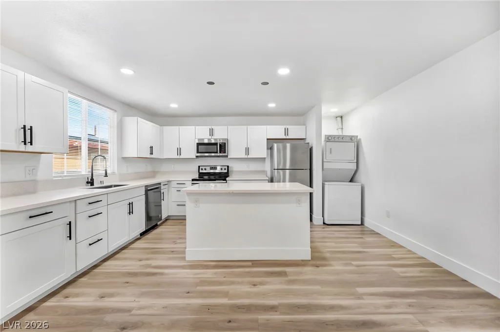 724 9th, Las Vegas, NV 89101