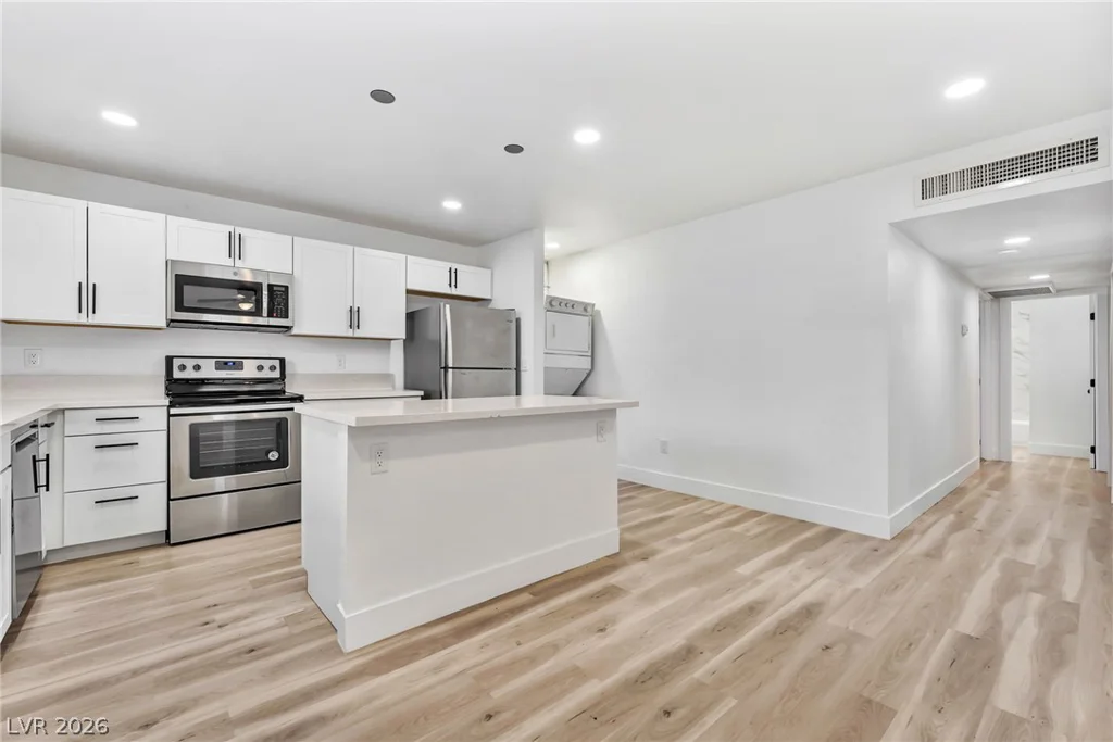 724 9th, Las Vegas, NV 89101