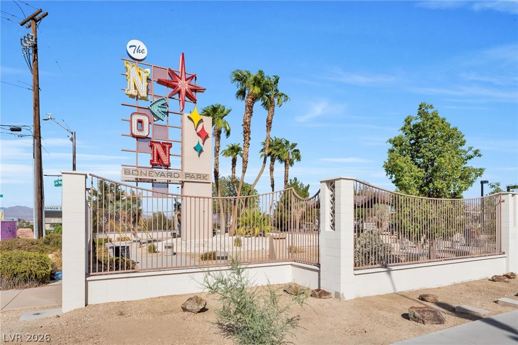 724 9th, Las Vegas, NV 89101