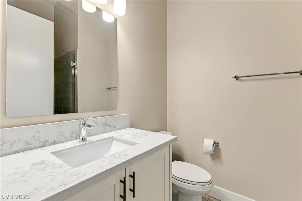 4585 Dean Martin, Las Vegas, NV 89103