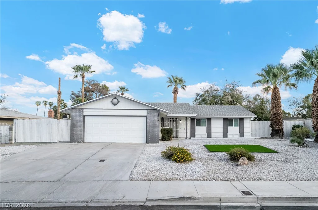 3869 Monthill, Las Vegas, NV 89121