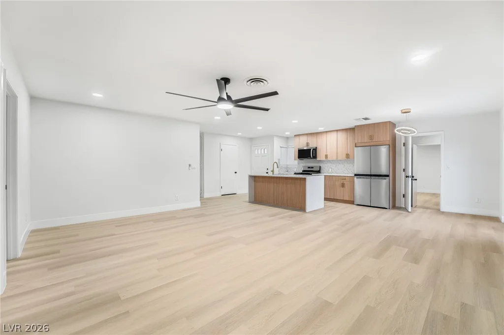 3869 Monthill, Las Vegas, NV 89121