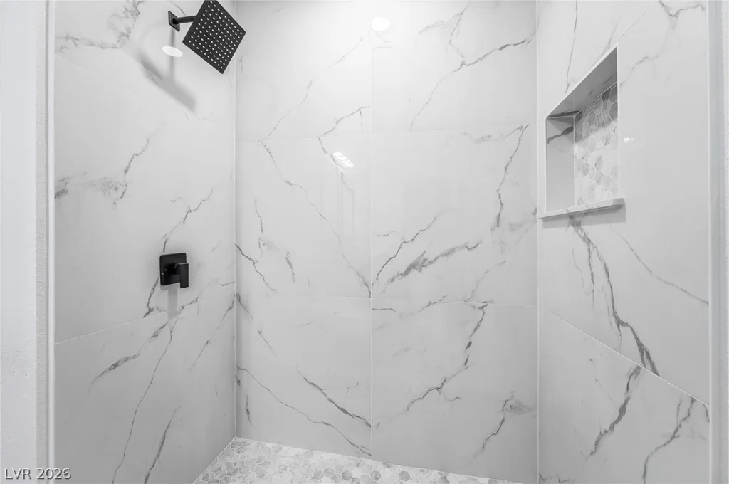 3869 Monthill, Las Vegas, NV 89121
