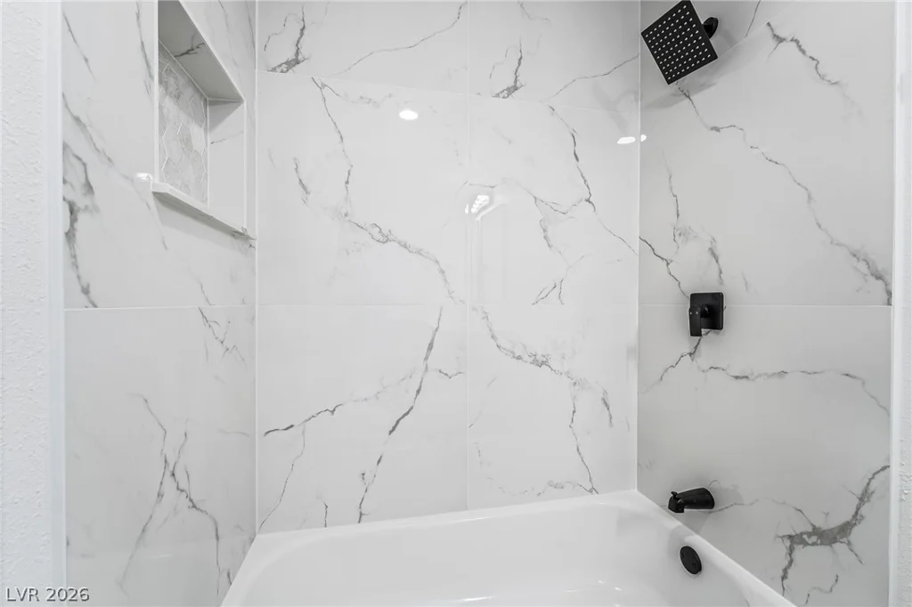 3869 Monthill, Las Vegas, NV 89121