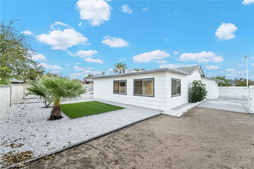 3869 Monthill, Las Vegas, NV 89121