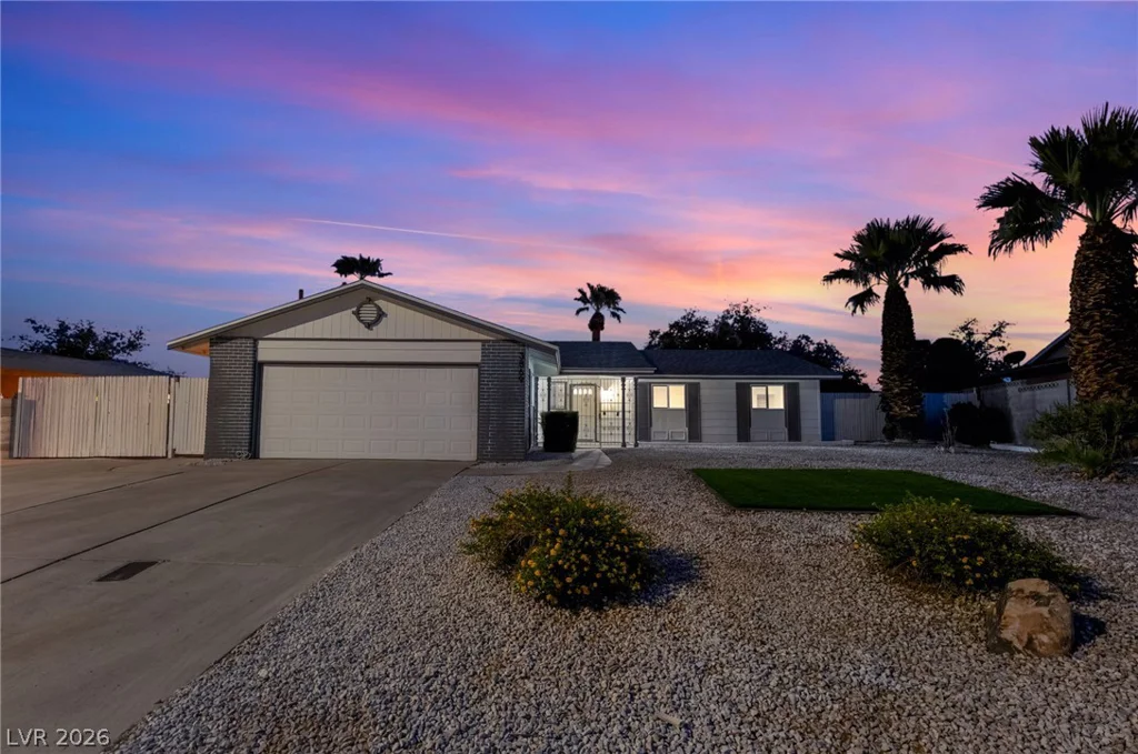 3869 Monthill, Las Vegas, NV 89121