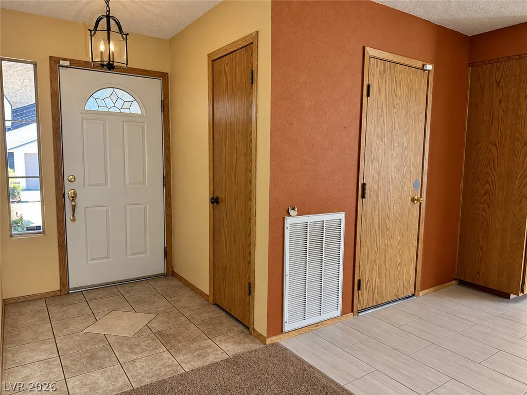 325 Chesapeake, Henderson, NV 89015