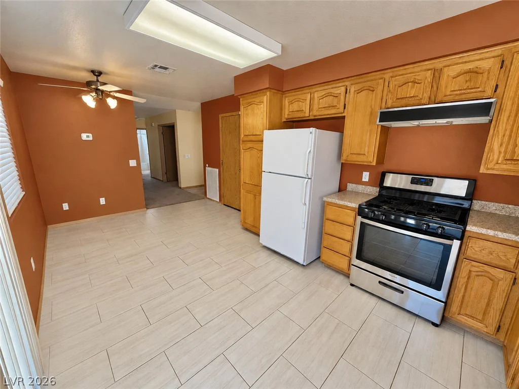 325 Chesapeake, Henderson, NV 89015