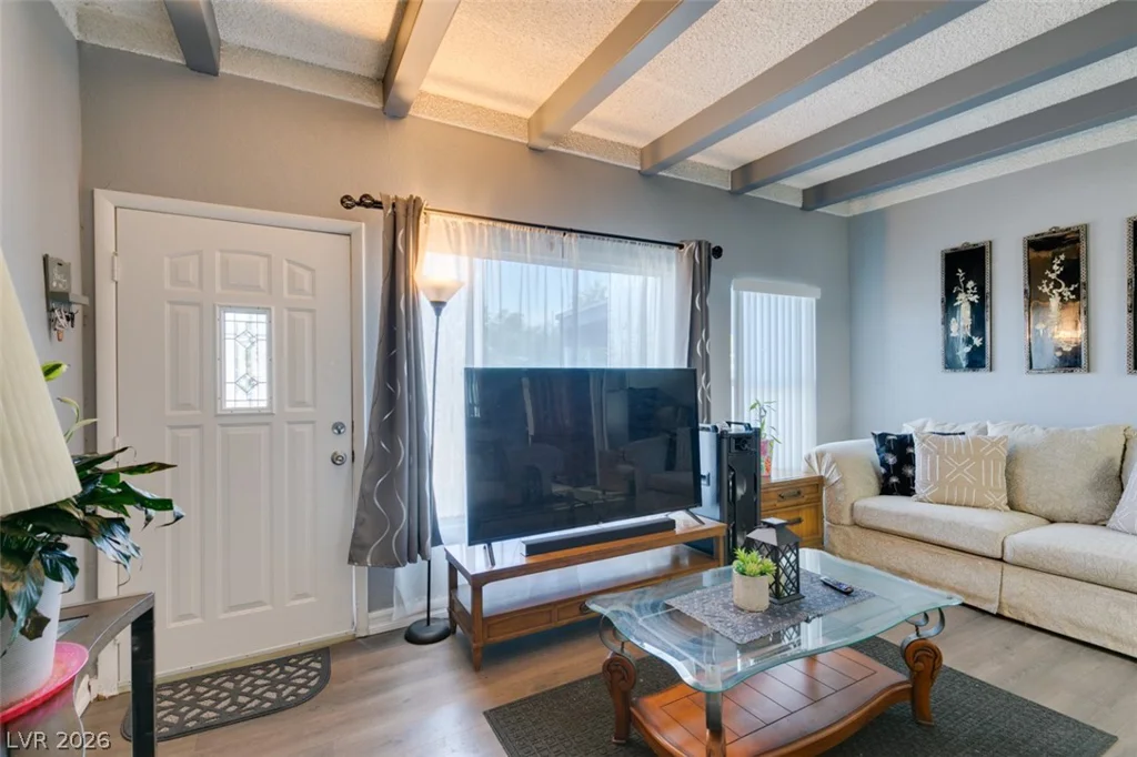 1325 Ardmore, Las Vegas, NV 89104