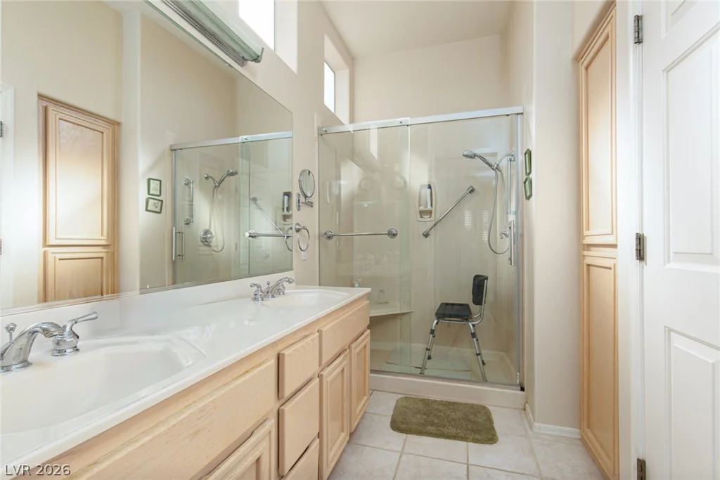 10716 Grand Cypress, Las Vegas, NV 89134
