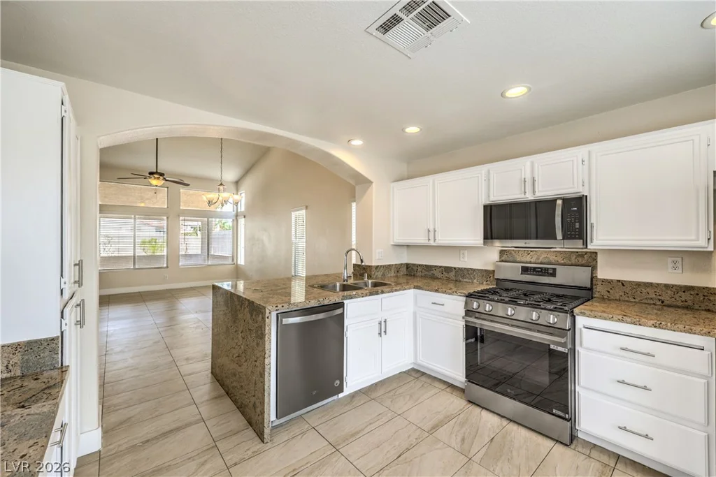 3908 Herblinda, North Las Vegas, NV 89032