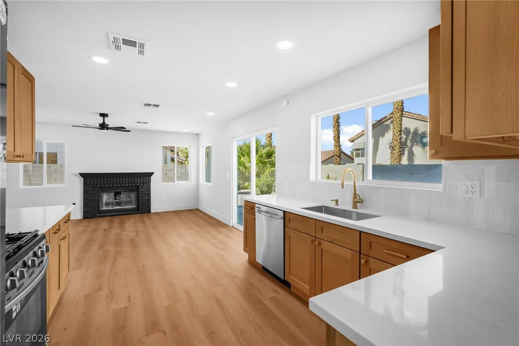 342 Clayton, Henderson, NV 89074