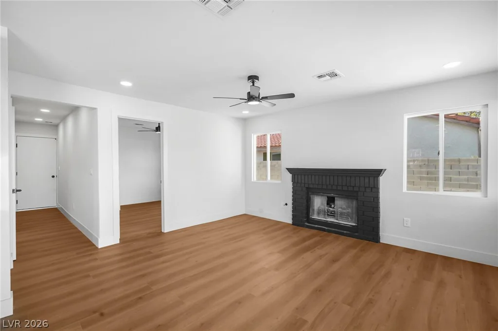 342 Clayton, Henderson, NV 89074