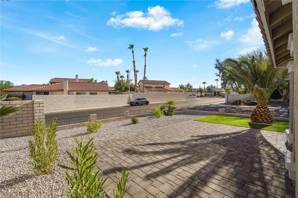 342 Clayton, Henderson, NV 89074
