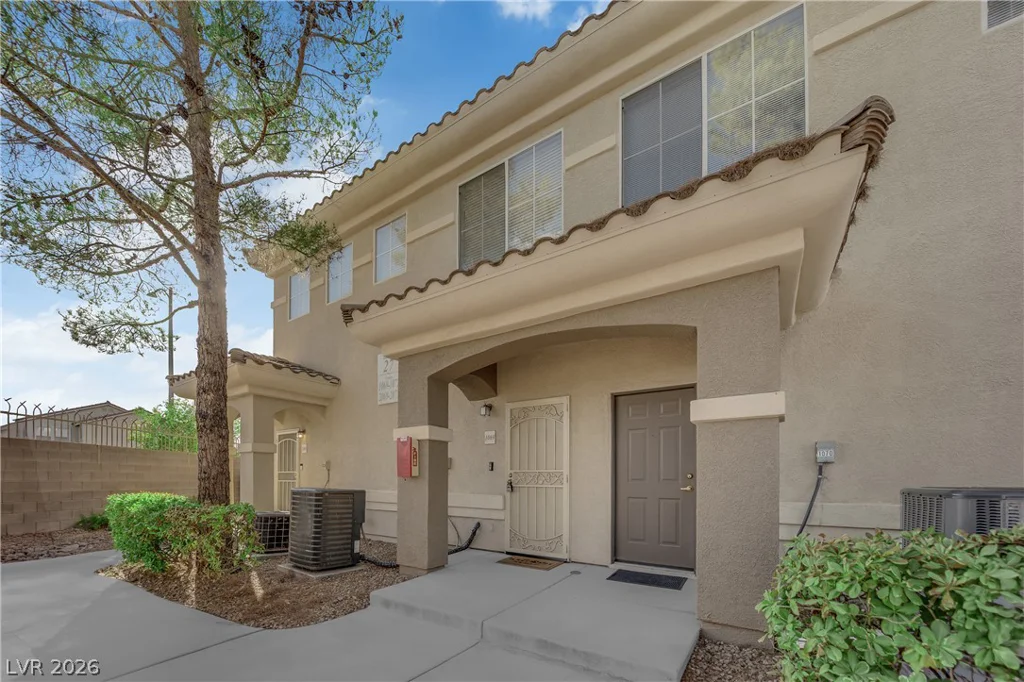9050 Warm Springs, Las Vegas, NV 89148