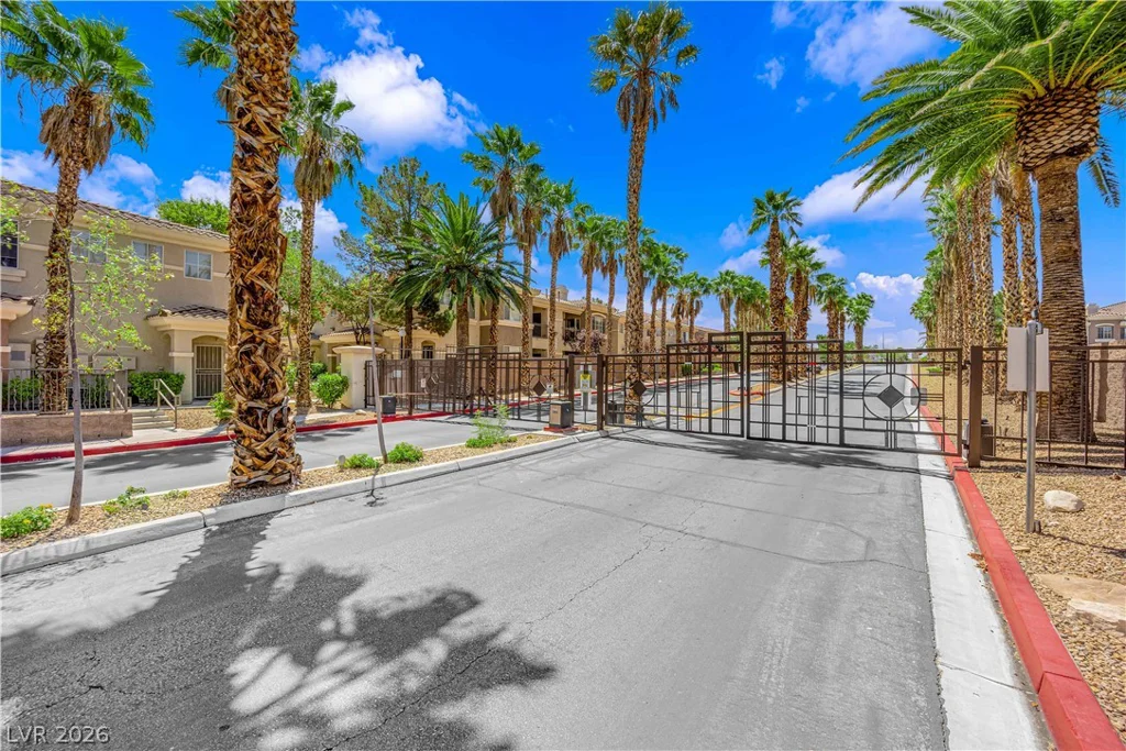 9050 Warm Springs, Las Vegas, NV 89148