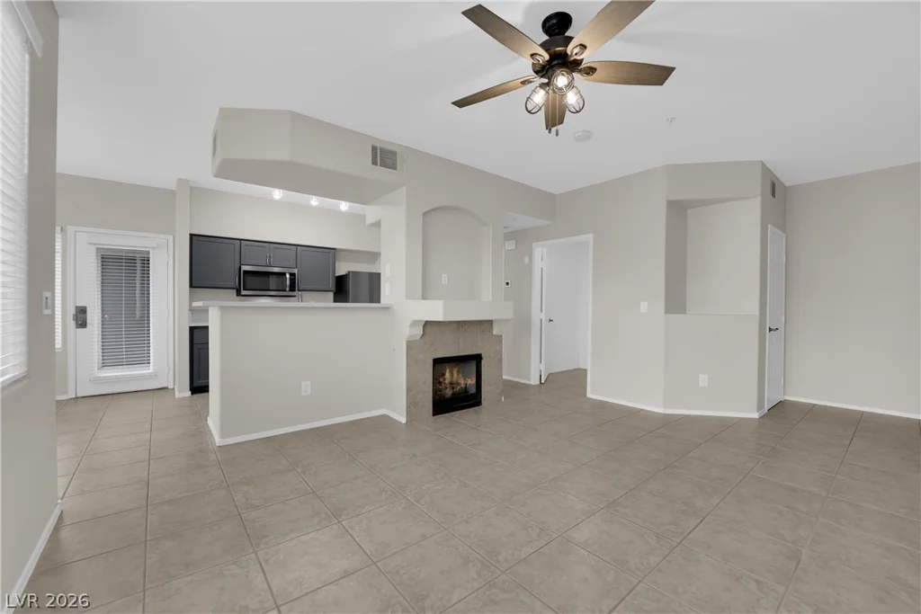 9050 Warm Springs, Las Vegas, NV 89148