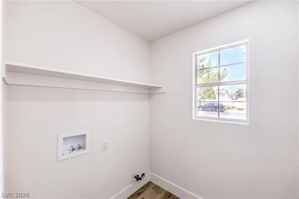 7313 Wandering, Las Vegas, NV 89131