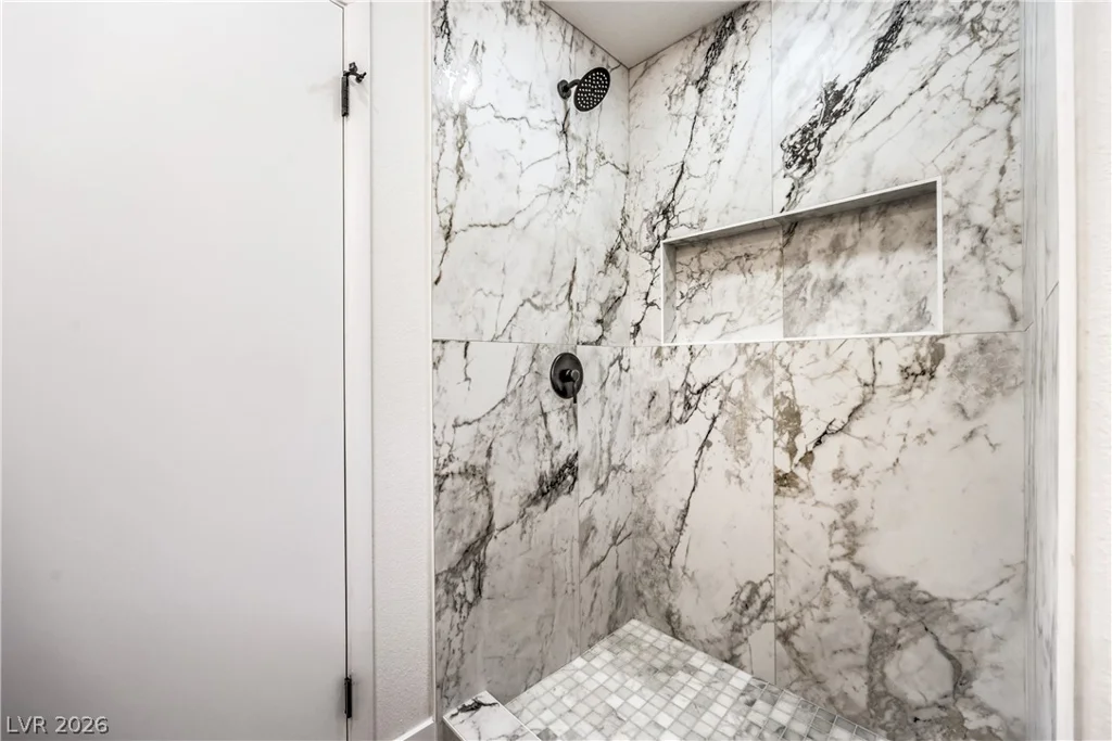 7313 Wandering, Las Vegas, NV 89131