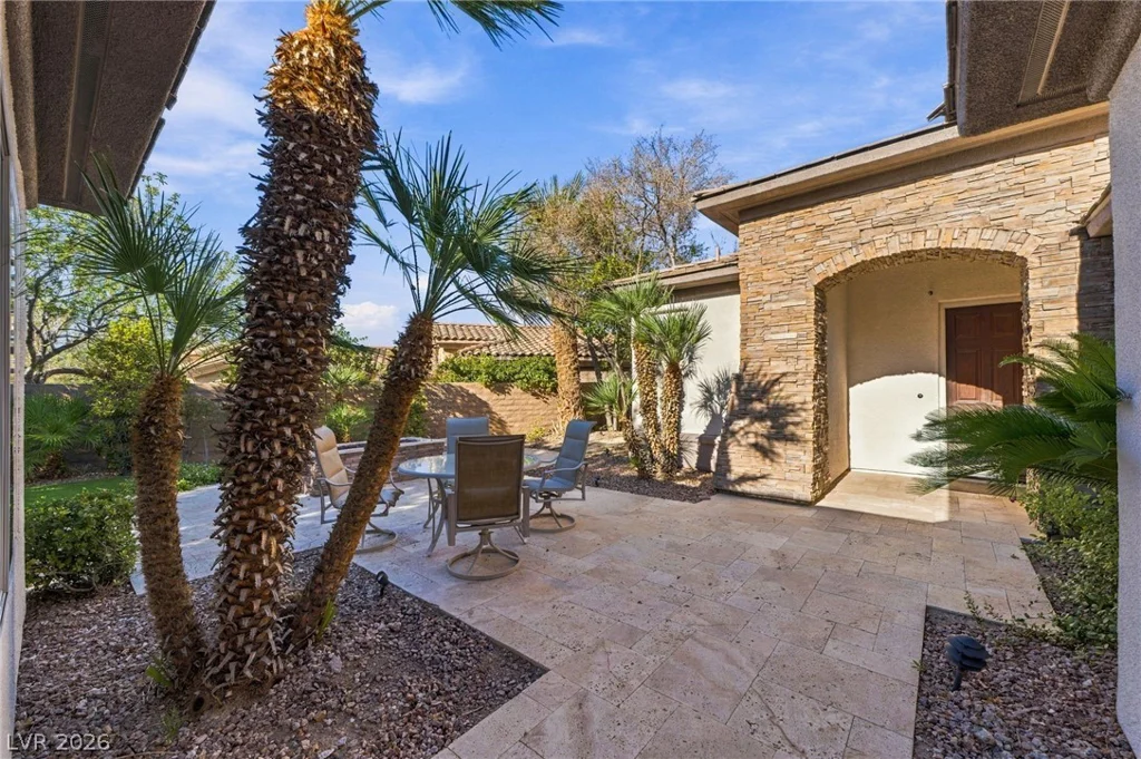 26 Fountainhead, Henderson, NV 89052