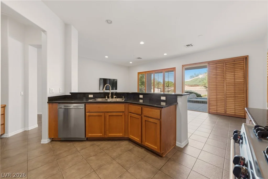 26 Fountainhead, Henderson, NV 89052