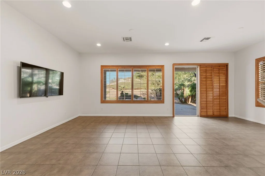 26 Fountainhead, Henderson, NV 89052