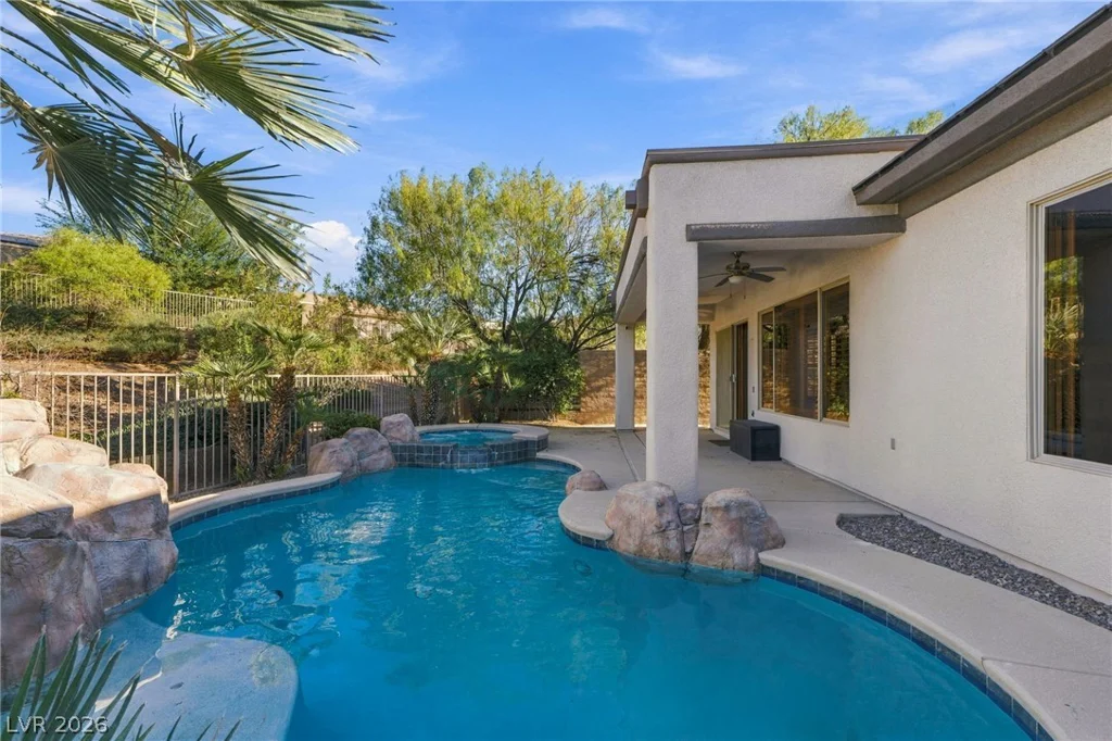 26 Fountainhead, Henderson, NV 89052