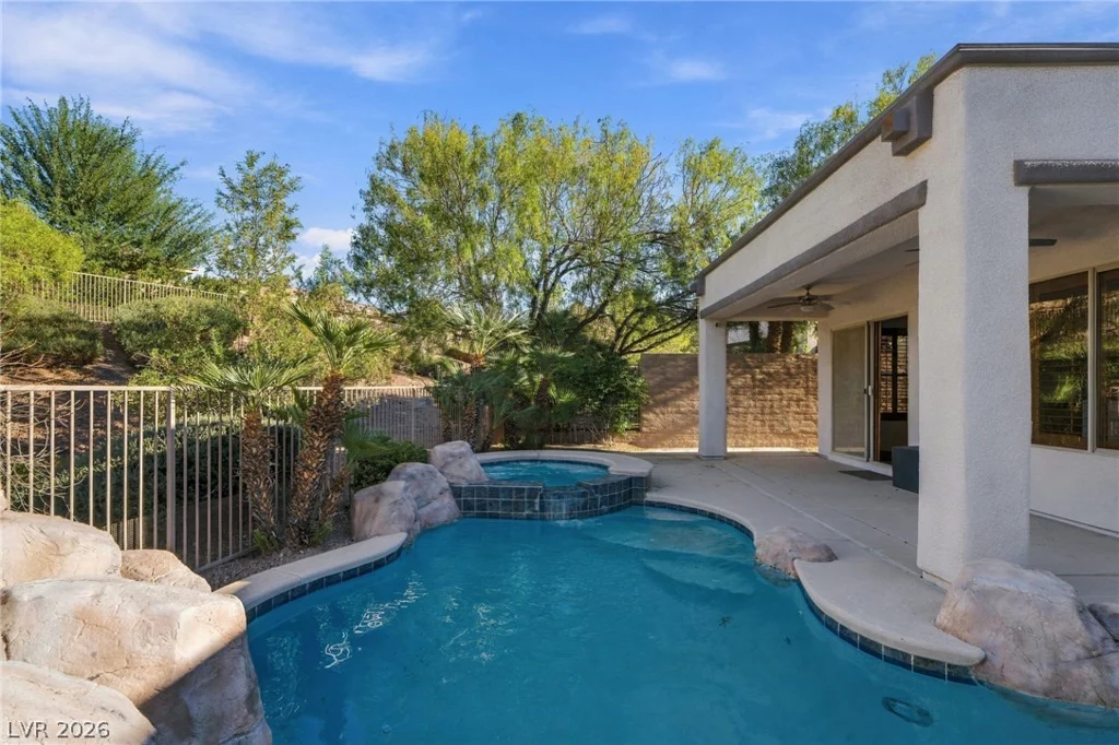 26 Fountainhead, Henderson, NV 89052