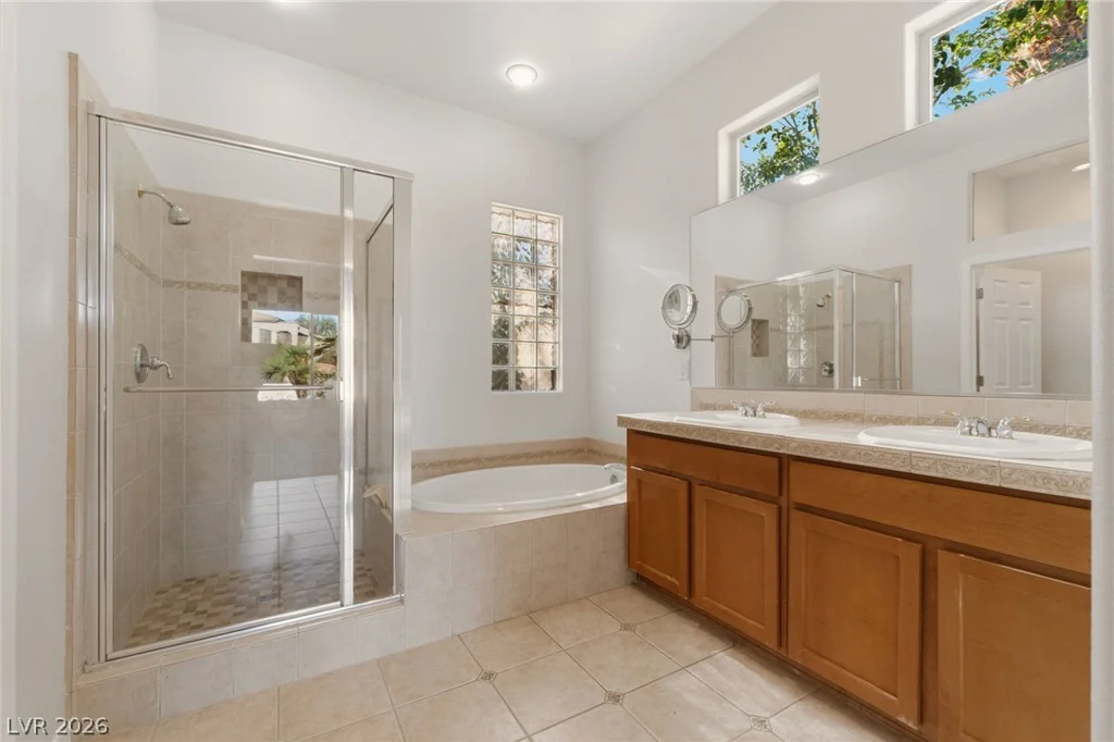 26 Fountainhead, Henderson, NV 89052