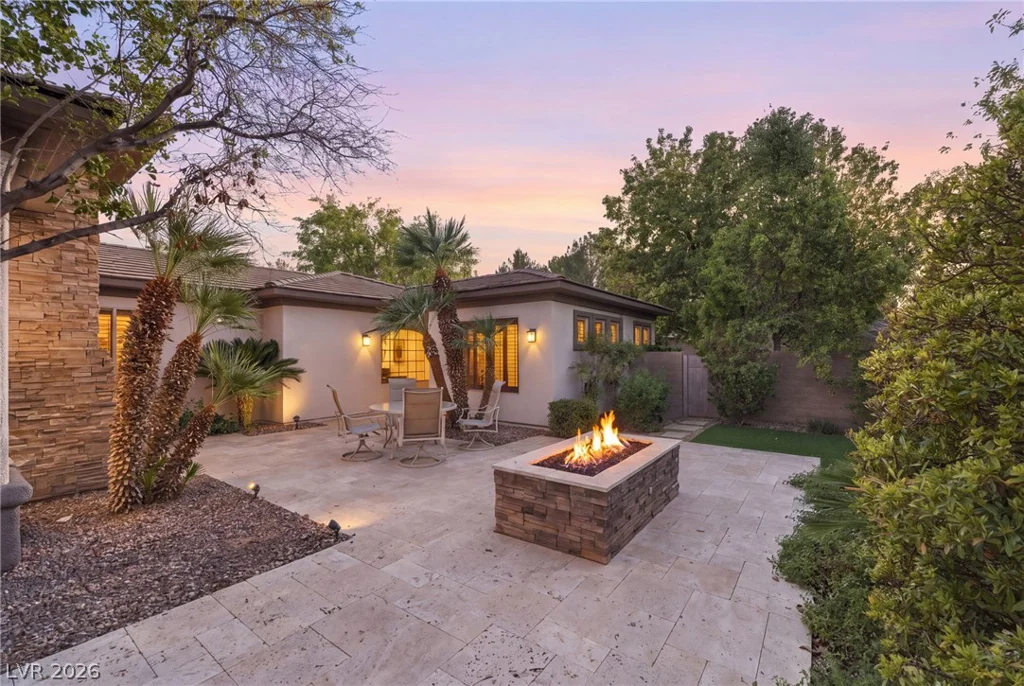 26 Fountainhead, Henderson, NV 89052