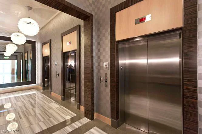 222 Karen, Las Vegas, NV 89109