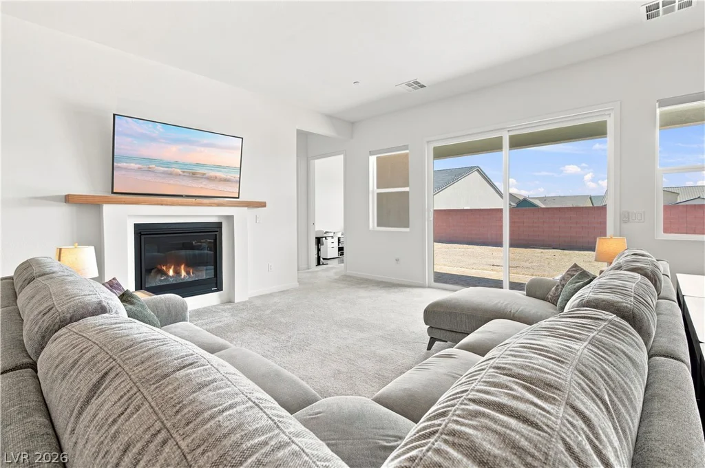 5745 Golden Chase, Las Vegas, NV 89131