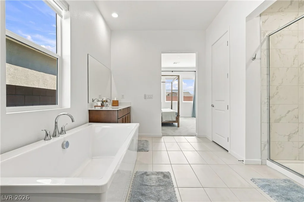 5745 Golden Chase, Las Vegas, NV 89131
