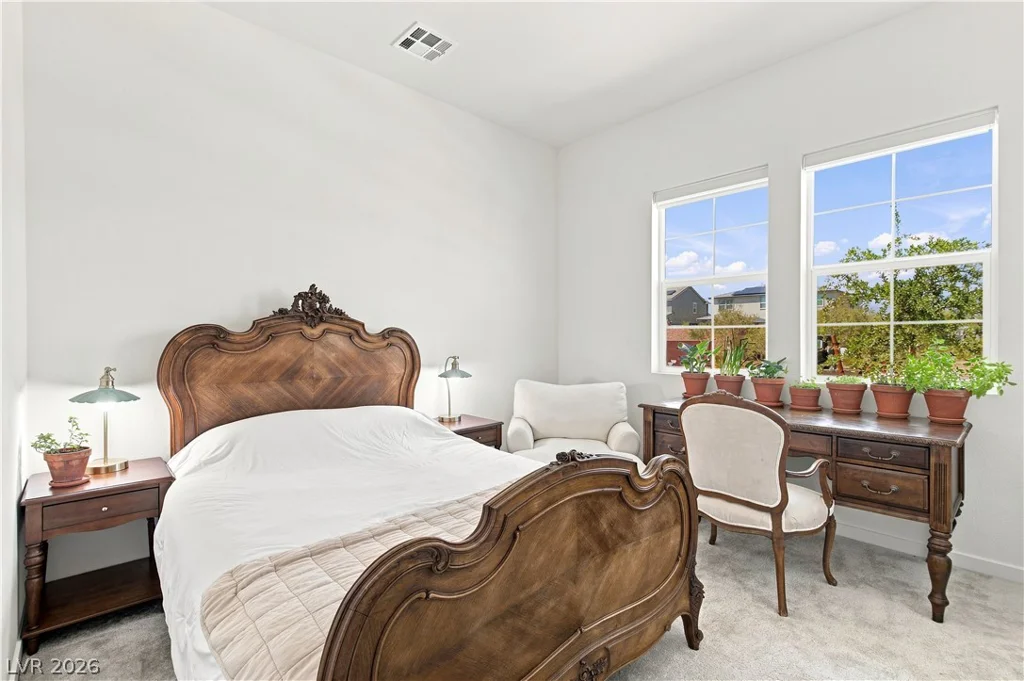 5745 Golden Chase, Las Vegas, NV 89131