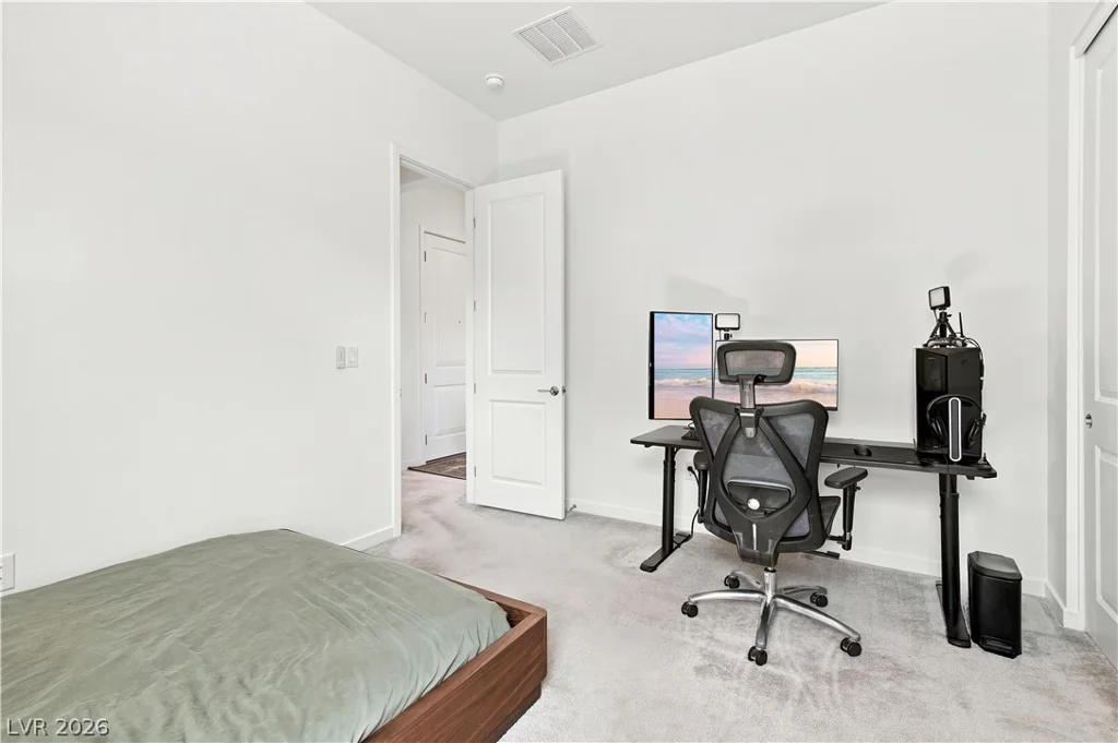 5745 Golden Chase, Las Vegas, NV 89131