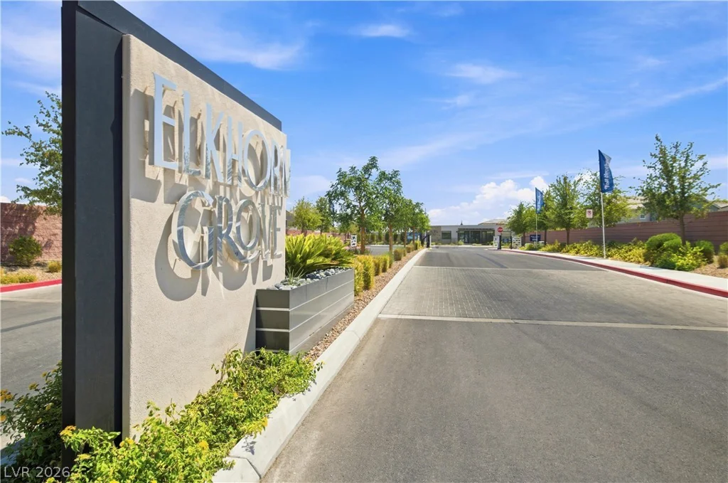 5745 Golden Chase, Las Vegas, NV 89131