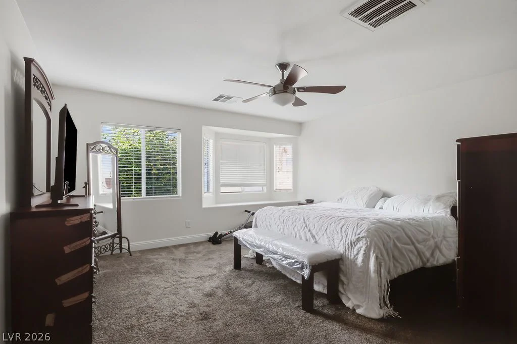 7916 Canyons Park, Las Vegas, NV 89131