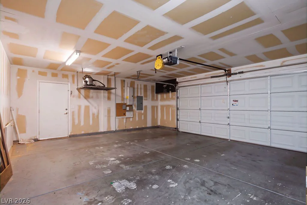 7916 Canyons Park, Las Vegas, NV 89131