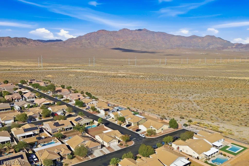 7916 Canyons Park, Las Vegas, NV 89131