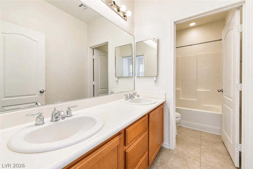 5317 Caprock Canyon, Las Vegas, NV 89139