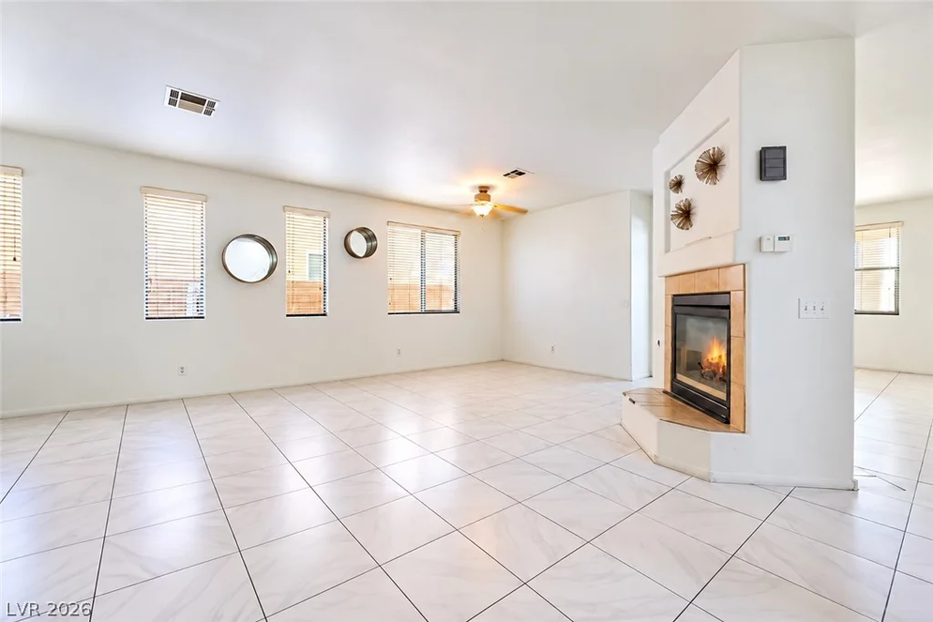 5317 Caprock Canyon, Las Vegas, NV 89139