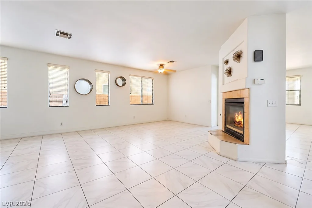 5317 Caprock Canyon, Las Vegas, NV 89139